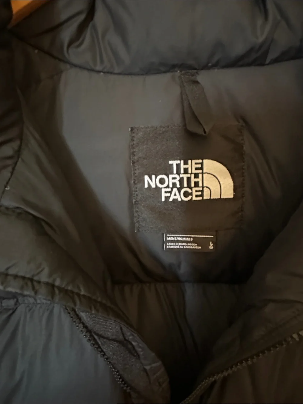 The North Face Bomber Black Down Puffer Jacket with Hood 700 fill - Picture 4 of 10